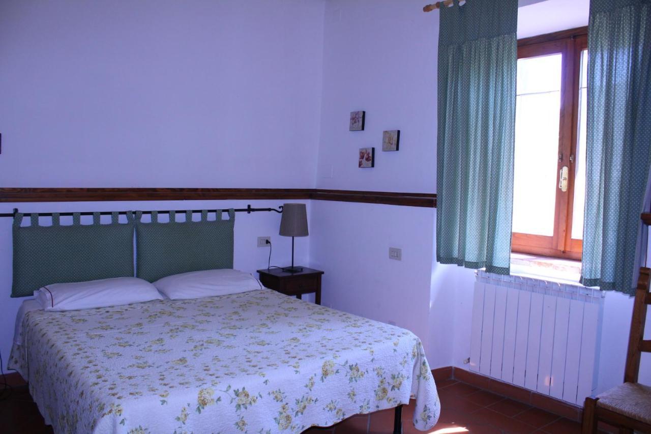 Il Casolare Bed & Breakfast Penna Екстериор снимка